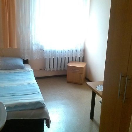 Hostel Pod Zielonym Kogutem Duszniki Zdrój Pokoj fotografie
