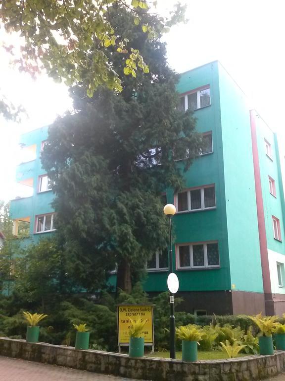 Hostel Pod Zielonym Kogutem Duszniki Zdrój Exteriér fotografie