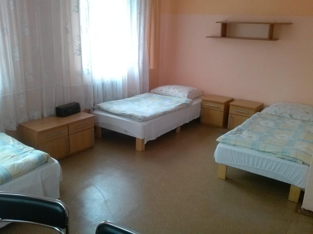 Hostel Pod Zielonym Kogutem Duszniki Zdrój Pokoj fotografie
